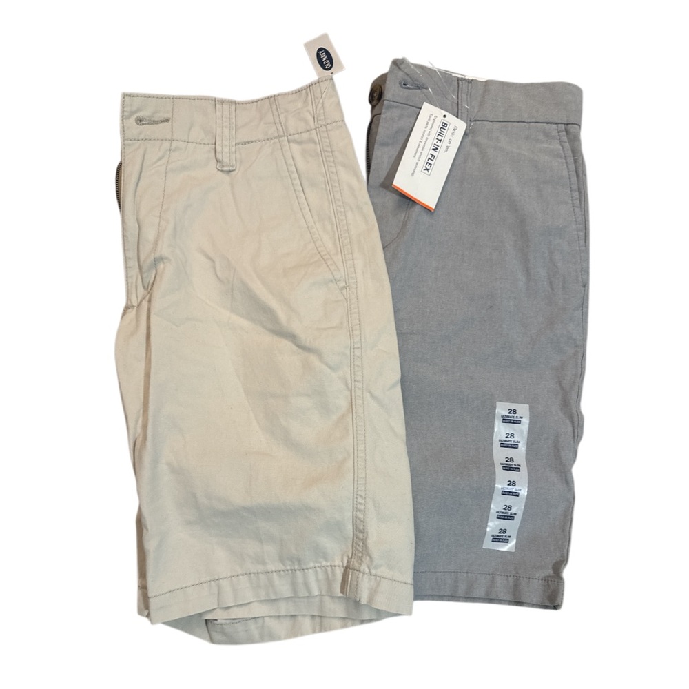 Old Navy Set of 2 Men’s Cream Khaki Gray Flat Front Shorts Bermuda - Size 28
